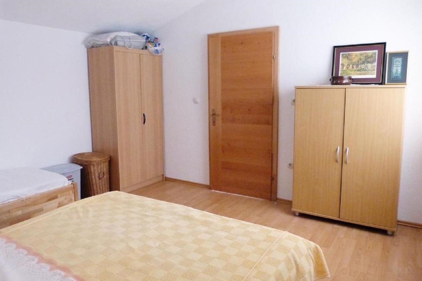 Apartments Niko Pisak Extérieur photo