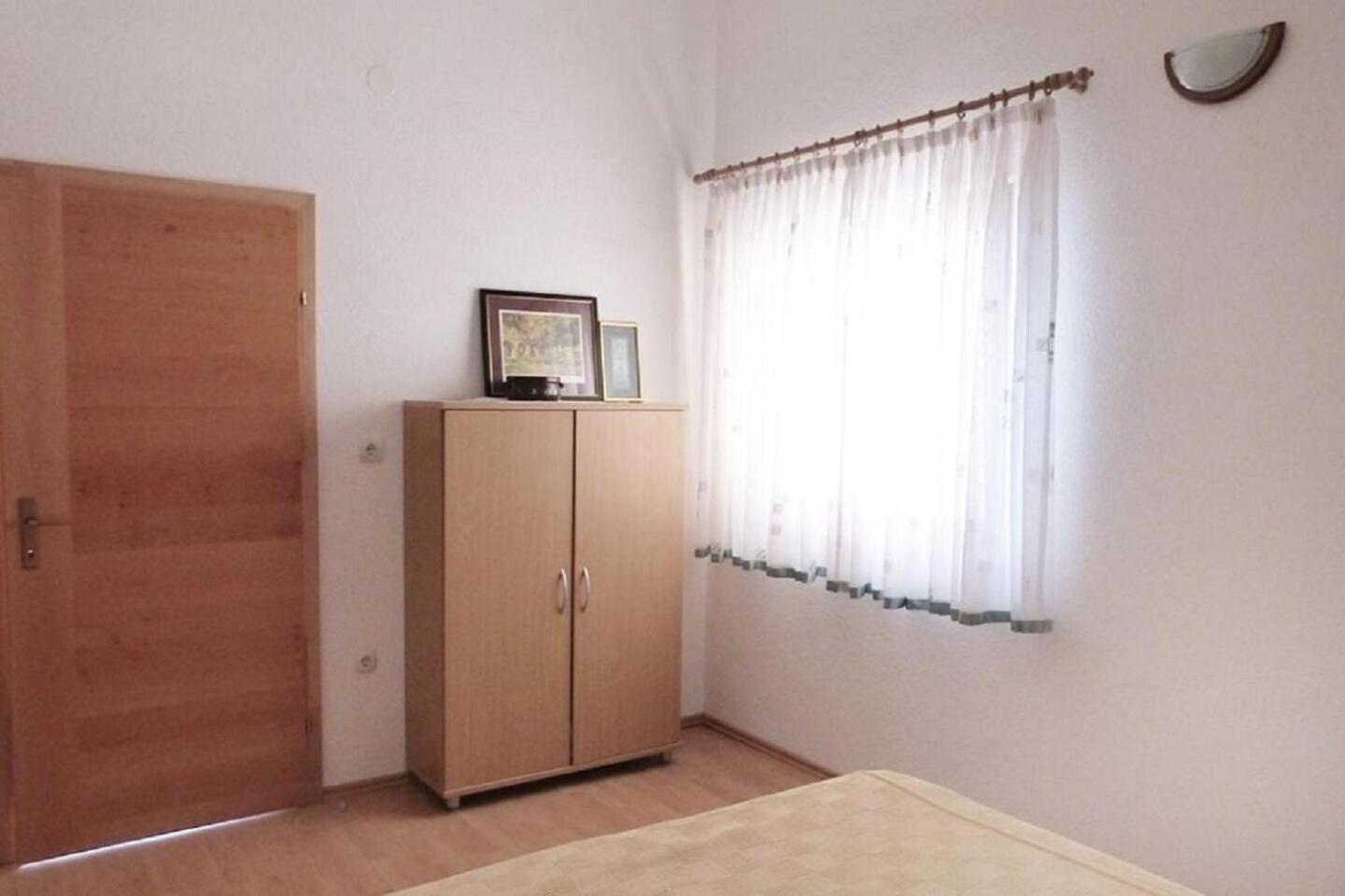Apartments Niko Pisak Extérieur photo