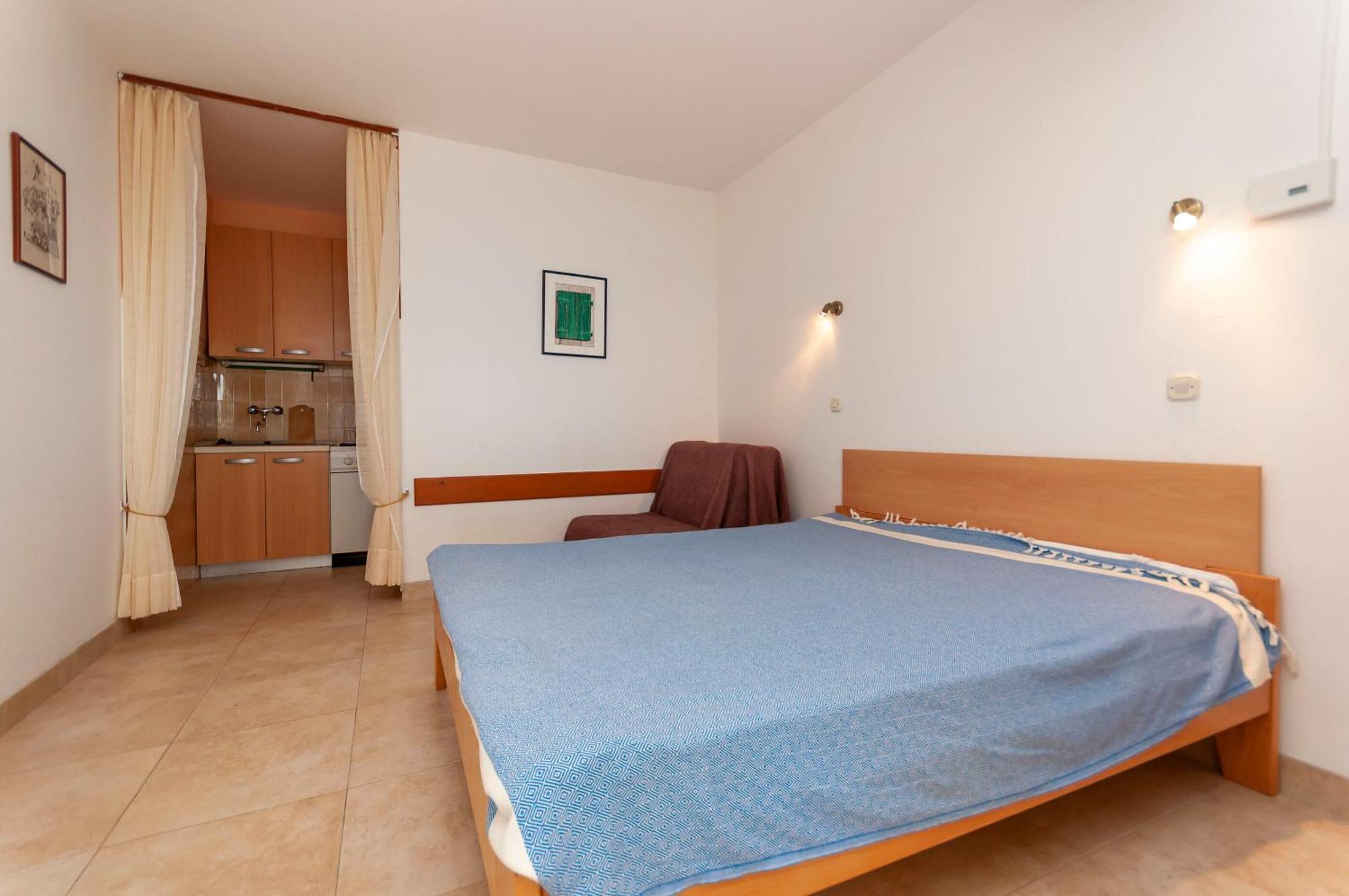 Apartments Niko Pisak Extérieur photo